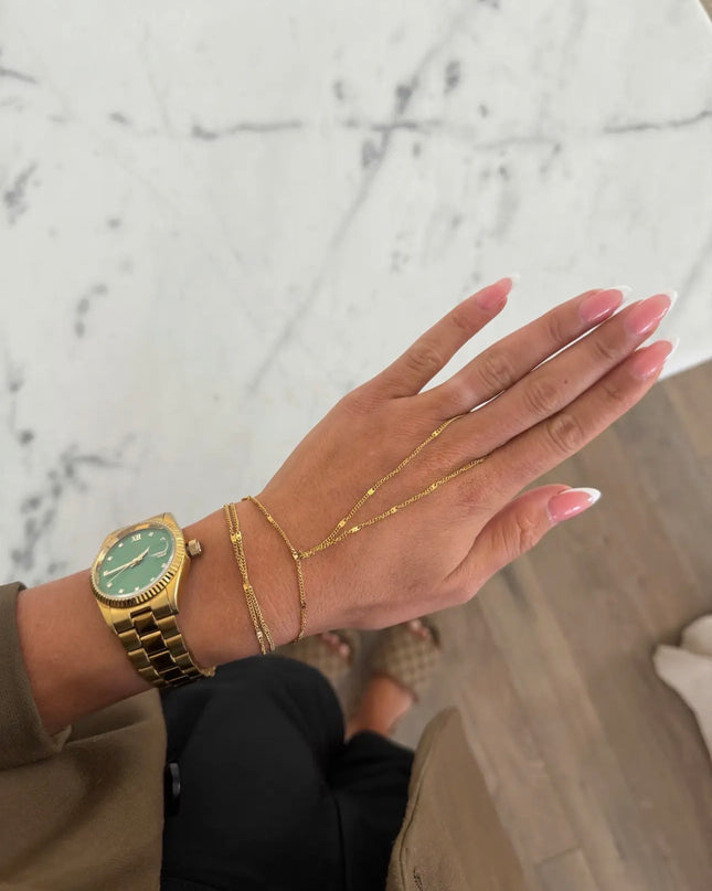 C.P. Shiny Hand Chain