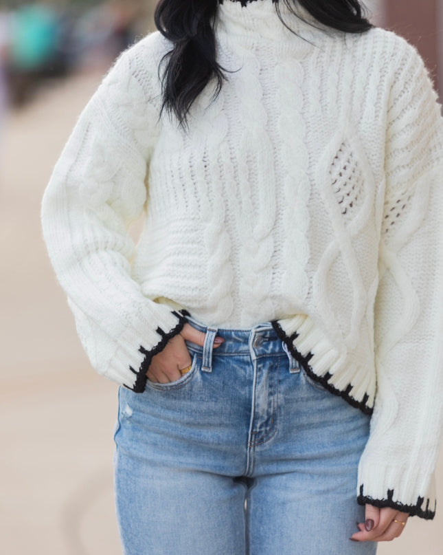 Midnight Detail Sweater - Off White/Black