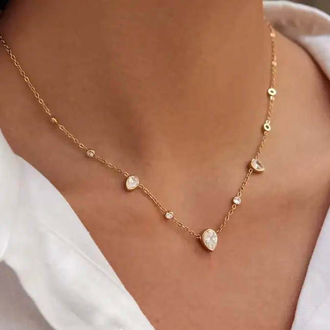 SB Pear Scattered Necklace