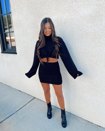 A Simple Set - Black